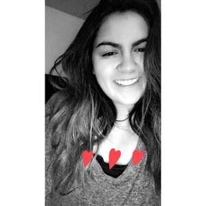 Meet your Posher, Anayeli